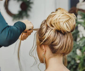 Найкращі зачіски на випускний вечір
