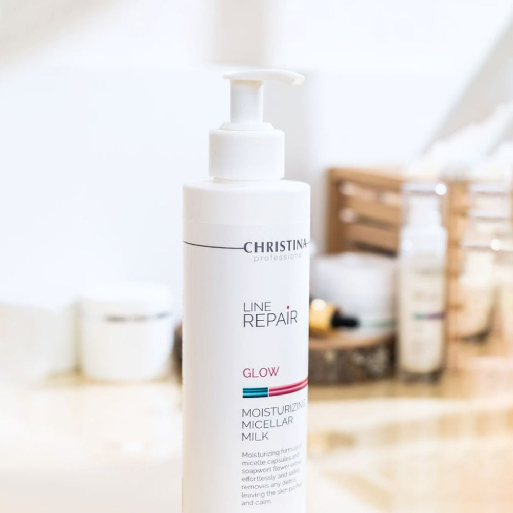Зволожувальне міцелярне молочко - Christina Line Repair Glow Moisturizing Micellar Milk