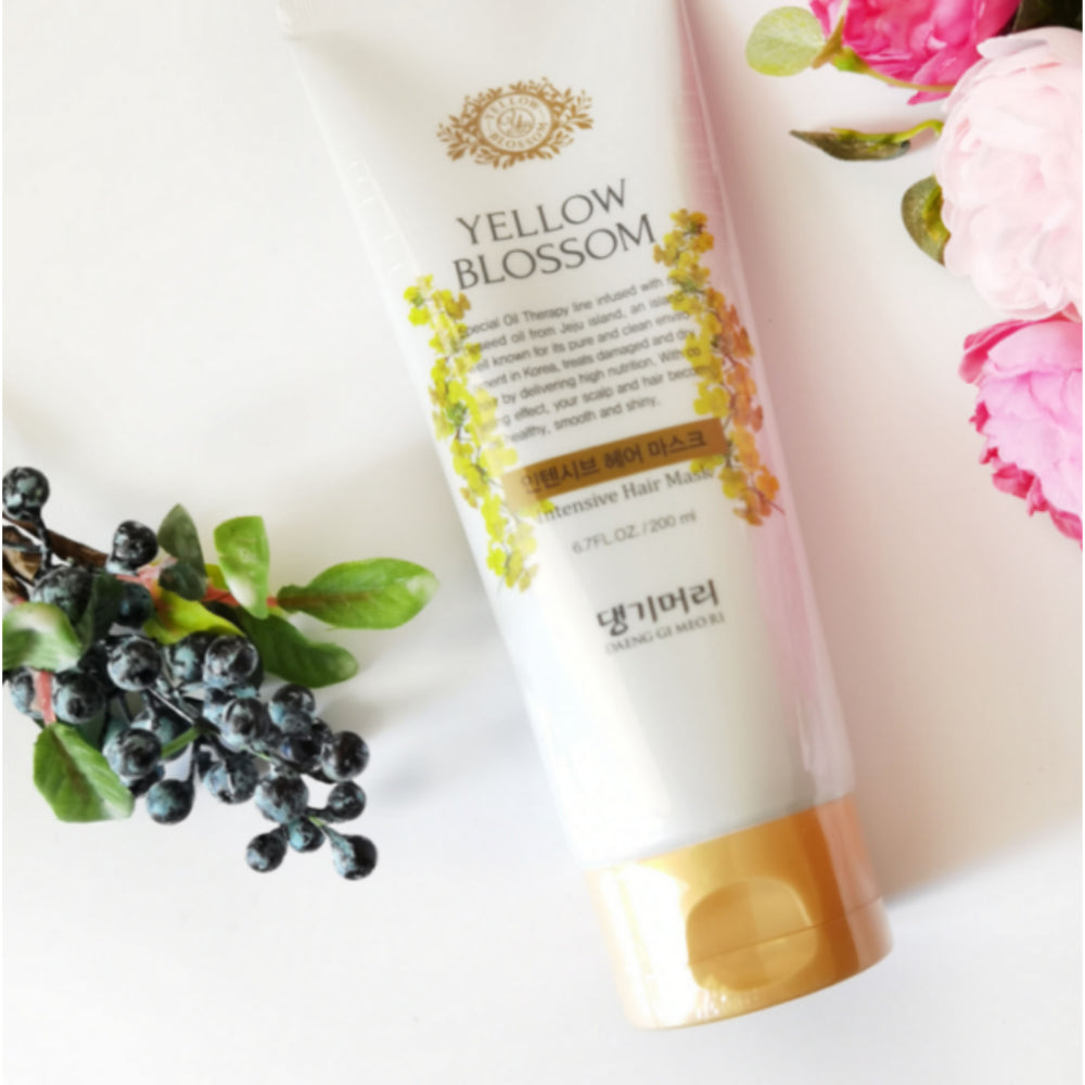 Daeng Gi Meo Ri Yellow Blossom Intensive Hair Mask - Интенсивная маска для волос