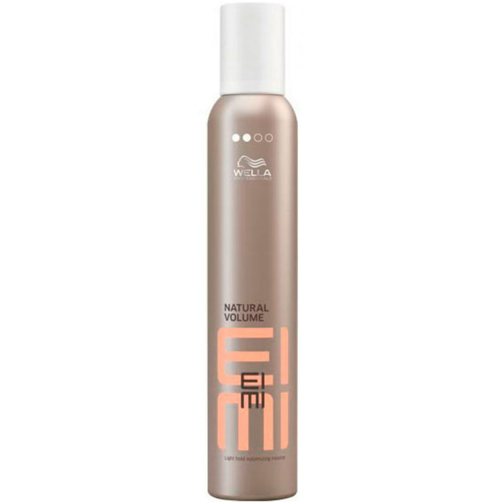 Wella EIMI Natural Volume - Пена для укладки легкой фиксации