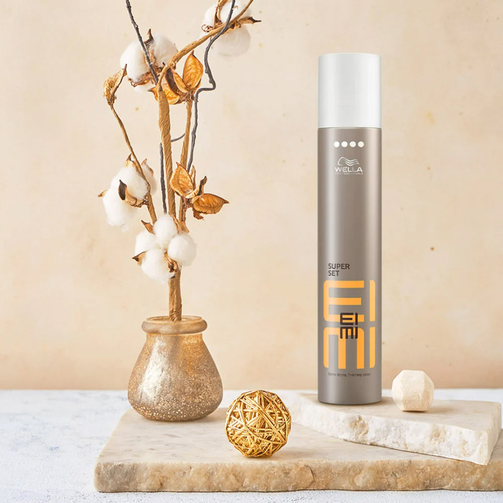 Wella EIMI Super Set - Лак для волосся екстрасильної фіксації