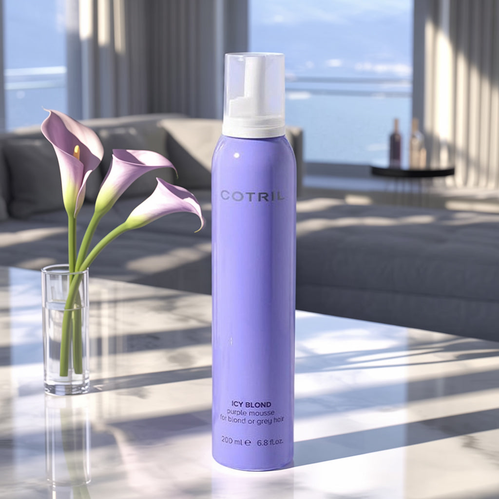 Фотоогляд на фіолетовий зволожуючий мус Cotril Icy Blond