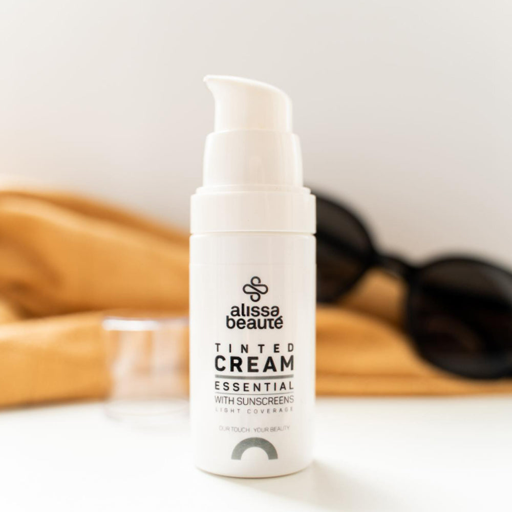Легкий тональный крем из SPF - Alissa Beaute Tinted Cream With Sunscreens