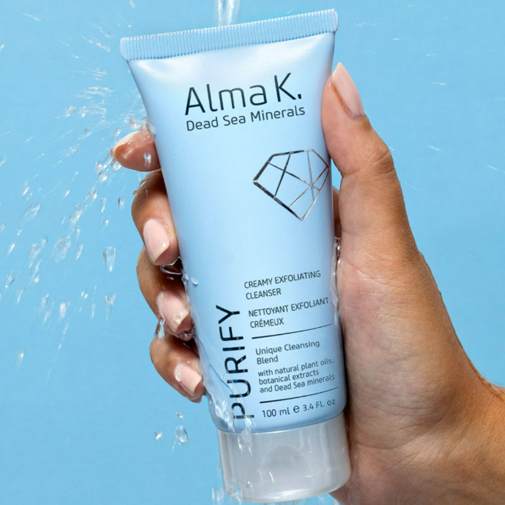 Средство кремовое для лица очищающее отшелушивающее - Alma К. Creamy Exfoliating Cleanser