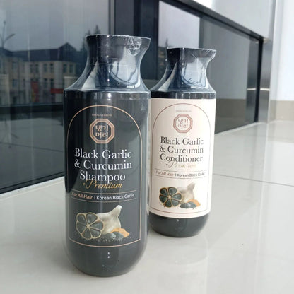 Відновлюючий шампунь для волосся з чорним часником - Daeng Gi Meo Ri Black Garlic &amp; Curcumin Shampoo