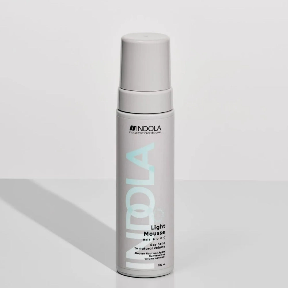 Мус для легкої фіксації волосся - Indola Light Mousse