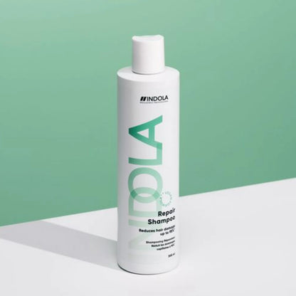 Шампунь для відновлення пошкодженого волосся - Indola Repair Shampoo 5