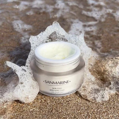 Денний крем із екстрактом устриці - Sanmarine Skin Food 2